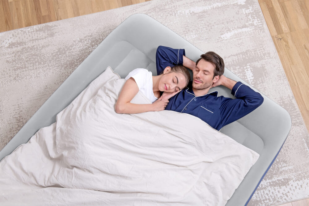ที่นอนเป่าลม Bestway Tritech Air Mattress Queen Built-in AC Pump 2.03m x 1.52m x 46cm 